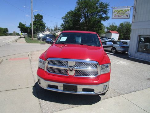 Used 2017 RAM 1500 Laramie AWD/4WD image 8