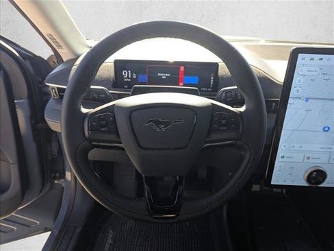 Used 2024 Ford Mustang Mach-E Premium image 10