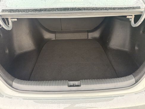 Used 2025 Honda Accord Sport image 28