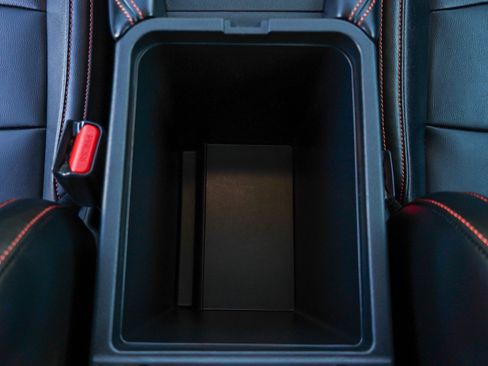 Used 2024 Nissan Sentra SR w/ SR Premium Package image 37