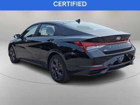 Certified 2023 Hyundai Elantra SEL w/ Cargo Package FWD image 7