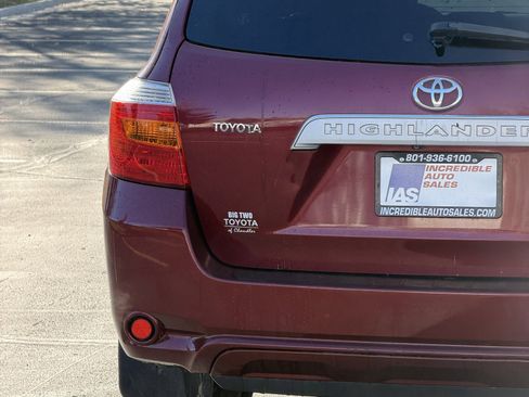 Used 2009 Toyota Highlander Limited AWD/4WD image 6