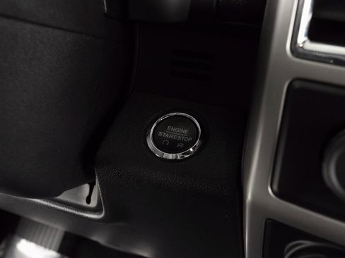 Used 2017 Ford F150 Lariat w/ Equipment Group 502A Luxury image 34