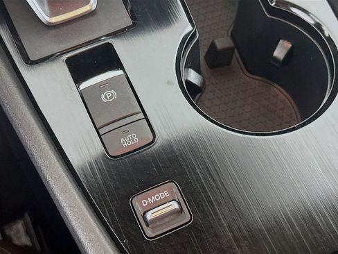 Used 2023 Nissan Rogue SV image 25