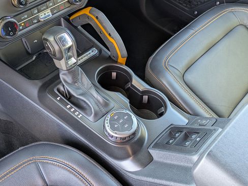 Certified 2022 Ford Bronco Badlands image 27