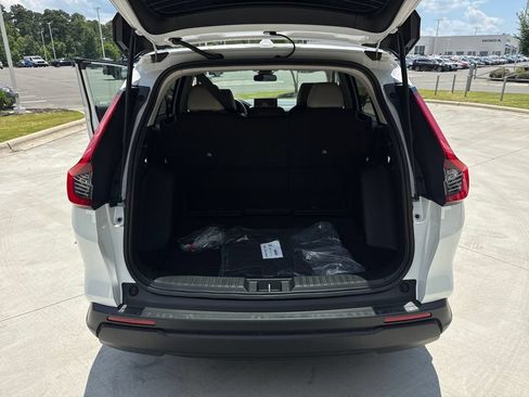Used 2026 Honda CR-V LX image 33