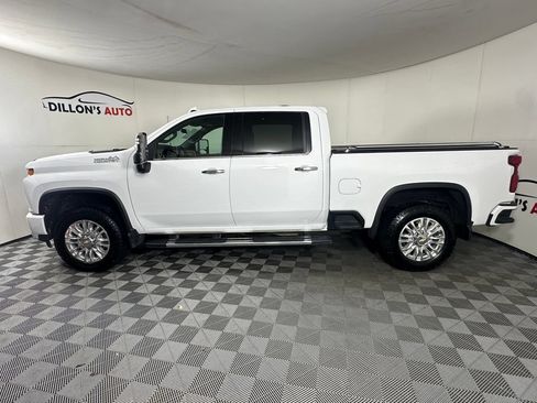 Used 2021 Chevrolet Silverado 3500 High Country w/ Z71 Off-Road Package AWD/4WD image 3