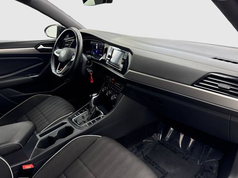 Used 2024 Volkswagen Jetta Sport FWD image 41