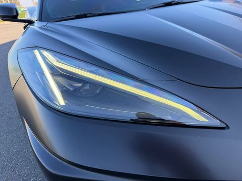 Used 2023 Chevrolet Corvette Stingray Preferred Cpe w/ 2LT RWD image 31