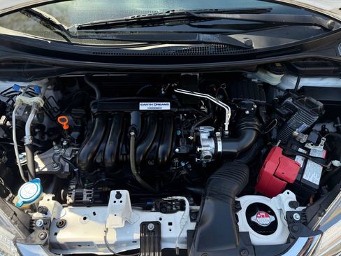 Used 2018 Honda Fit Sport image 19