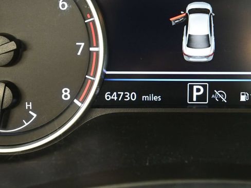 Used 2024 Nissan Sentra SV FWD image 34