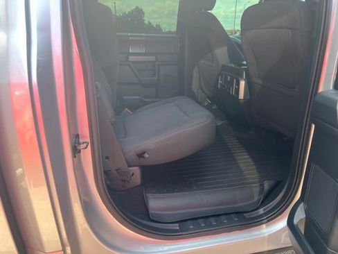 Used 2019 Ford F150 XLT w/ Equipment Group 302A Luxury AWD/4WD image 9