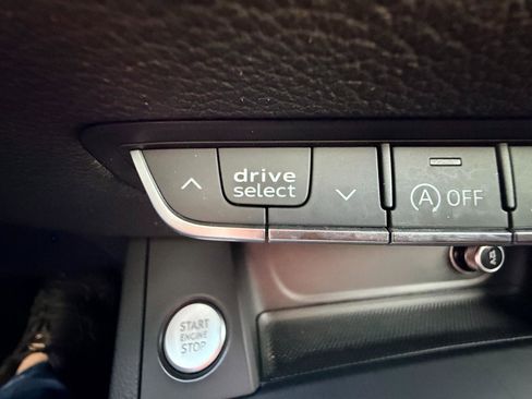 Used 2018 Audi A4 2.0T Ultra Premium w/ Convenience Package FWD image 14