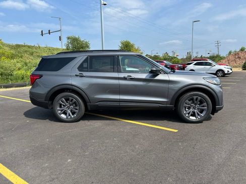 New 2027 Ford Explorer Active w/ Active Comfort Package AWD/4WD image 5