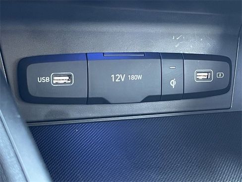 Used 2023 Hyundai Tucson Limited image 18