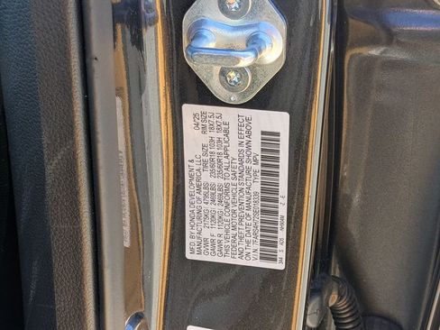Used 2025 Honda CR-V EX-L image 31