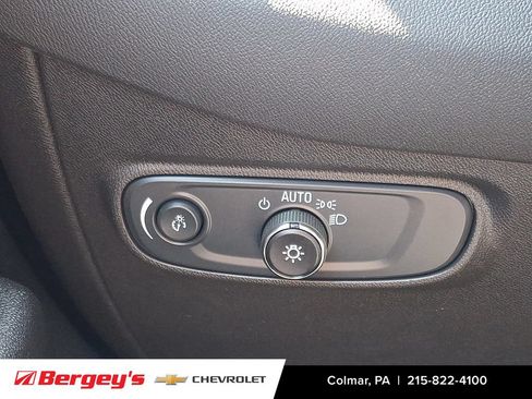 Certified 2024 Chevrolet Equinox LS FWD image 24