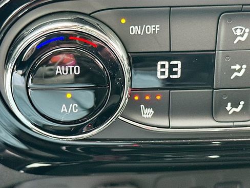 New 2026 Chevrolet Trax LT w/ Driver Confidence Package FWD image 21