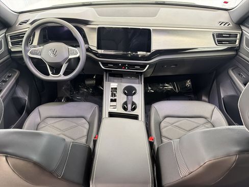 New 2026 Volkswagen Atlas Cross Sport SE image 16