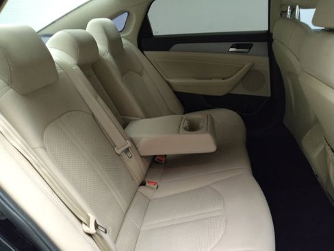 Used 2018 Hyundai Sonata SEL FWD image 19