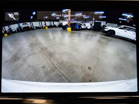 New 2026 Jeep Compass Limited image 18