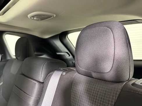 Used 2015 Jeep Cherokee Latitude w/ Comfort/Convenience Group image 20