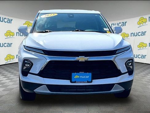 Used 2023 Chevrolet Blazer LT AWD/4WD image 2