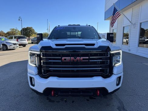 Used 2022 GMC Sierra 2500 AT4 w/ AT4 Preferred Package image 2