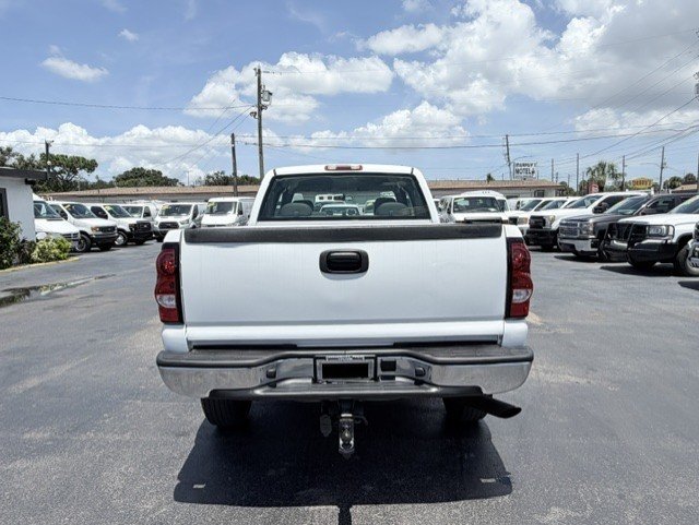 Used 2007 Chevrolet Silverado 2500 W/T RWD image 13