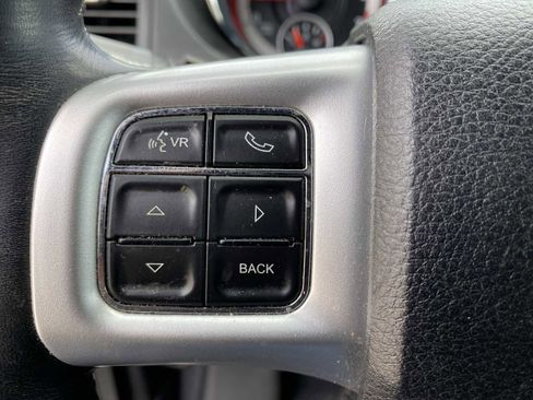 Used 2019 Dodge Grand Caravan GT image 20