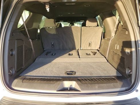 Used 2024 Chevrolet Tahoe LS image 22