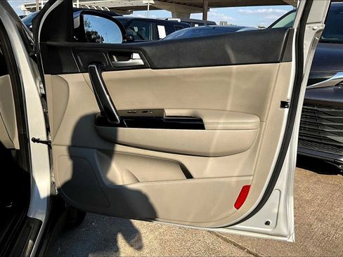 Used 2020 Kia Sportage EX image 41