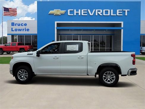 New 2026 Chevrolet Silverado 1500 LT w/ Z71 Off-Road Package image 2