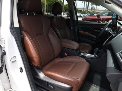 Used 2023 Subaru Ascent Touring AWD/4WD image 23