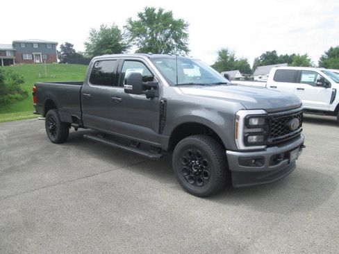 New 2025 Ford F350 XLT w/ Black Appearance Package image 3