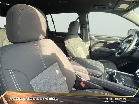 Certified 2025 GMC Acadia Elevation image 36