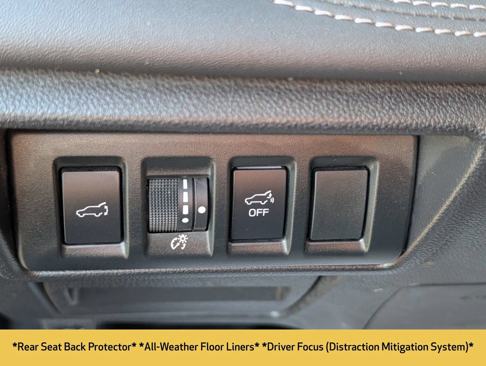 Used 2020 Subaru Outback Limited w/ Popular Package #2 AWD/4WD image 11