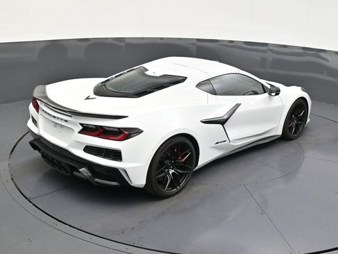 Used 2025 Chevrolet Corvette Z06 image 17