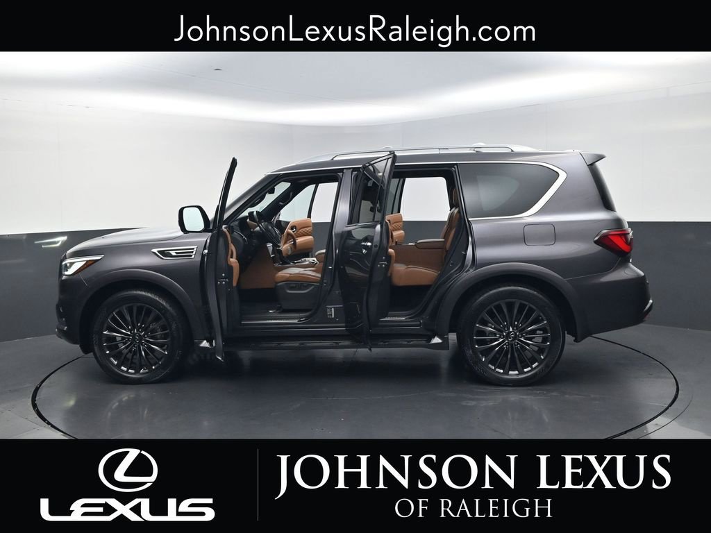 Used 2023 INFINITI QX80 Sensory w/ All-Season Package AWD/4WD image 36