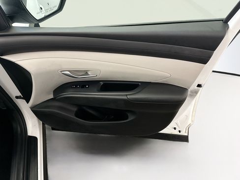 Used 2025 Hyundai Tucson SEL image 33