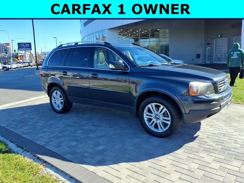 Used 2011 Volvo XC90 3.2 image 1