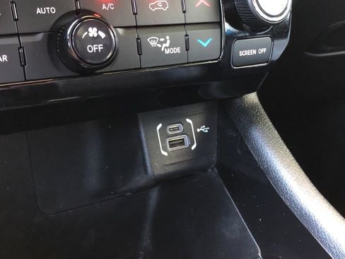 Certified 2024 Jeep Compass Limited AWD/4WD image 21