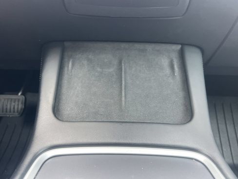 Used 2023 Tesla Model 3 Standard Range RWD image 7