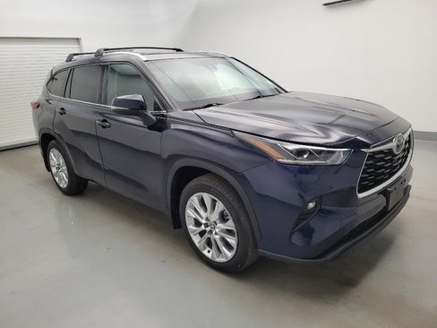 Used 2020 Toyota Highlander Limited AWD/4WD image 11