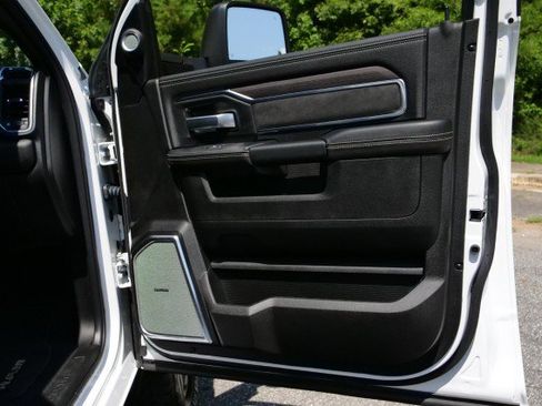 Used 2026 RAM 2500 Laramie AWD/4WD image 47