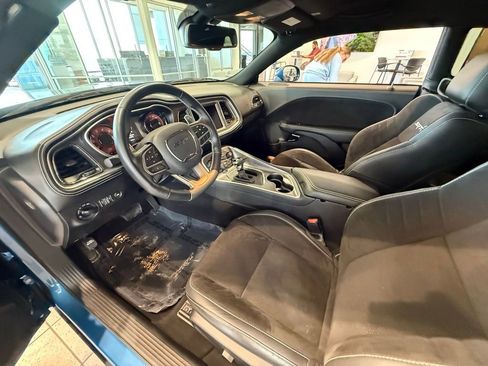 Used 2022 Dodge Challenger SRT Hellcat w/ Plus Package image 13
