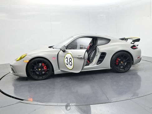 Used 2018 Porsche 718 Cayman S RWD image 56
