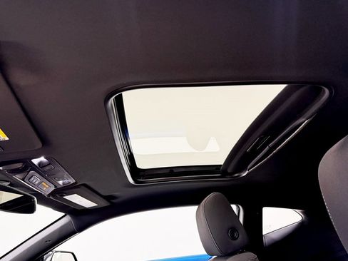 Used 2020 Chevrolet Camaro SS image 34