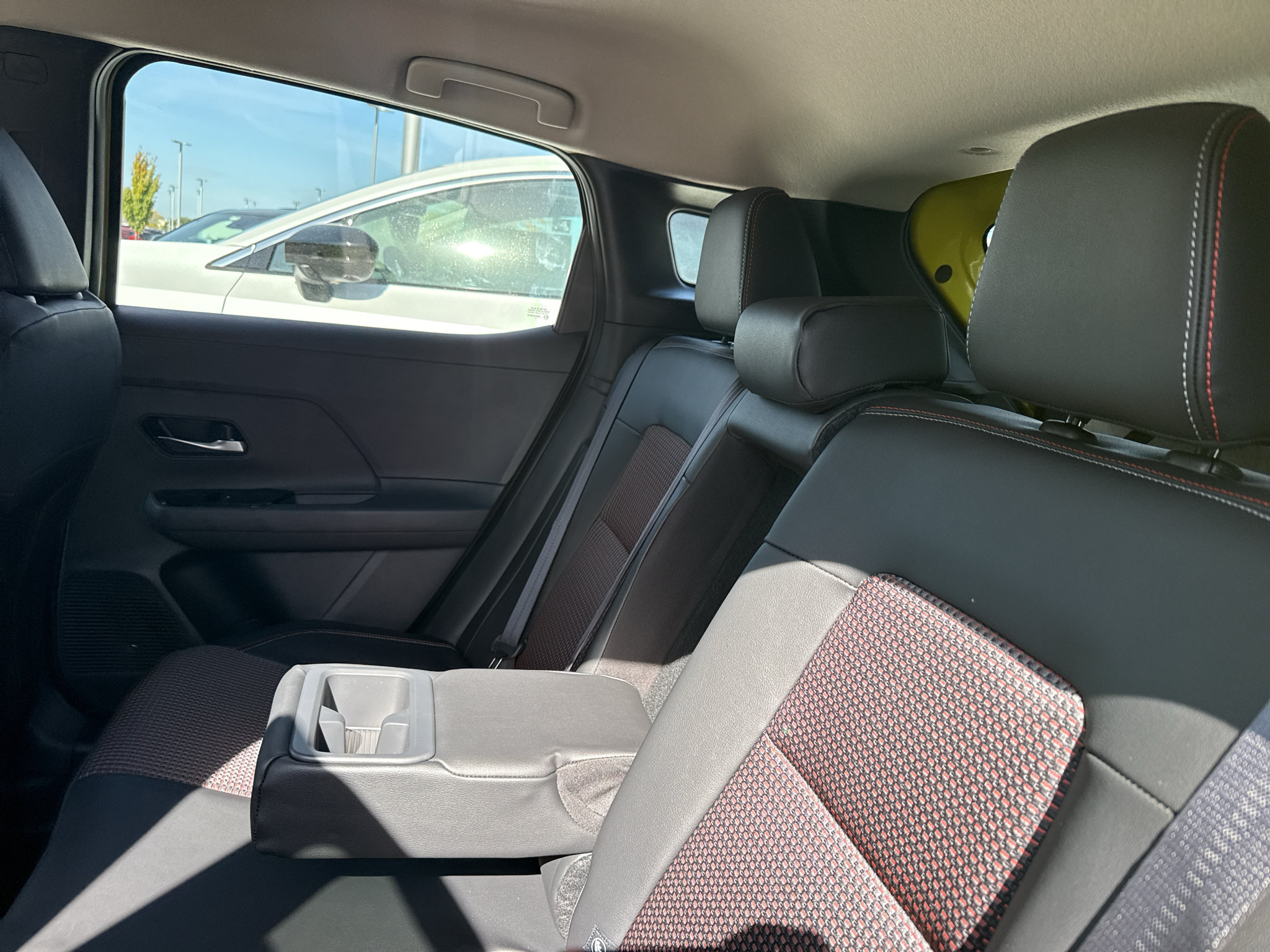 New 2027 Nissan Kicks SR AWD/4WD image 14