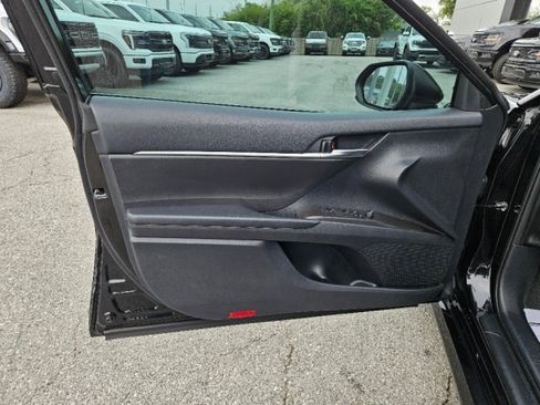 Used 2023 Toyota Camry LE image 23